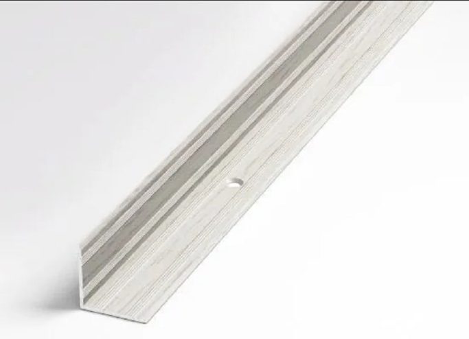 Порог угол 20*20 внутрн 1,35  АЛ495 1,35 Д 38