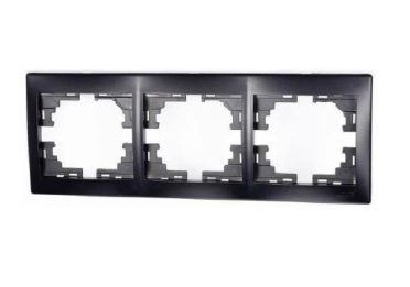 Рамка 3-ая Lezard Мира черный бархат