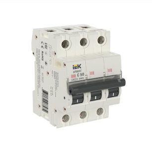 Автоматический выключатель М06N 3P 50A 6кА ARMAT IEK (AR-M06N-1-C050)