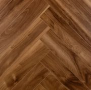 Ламинат Wallnut Herringbone (0,06) HB 011 Орех Натуральный 12/34